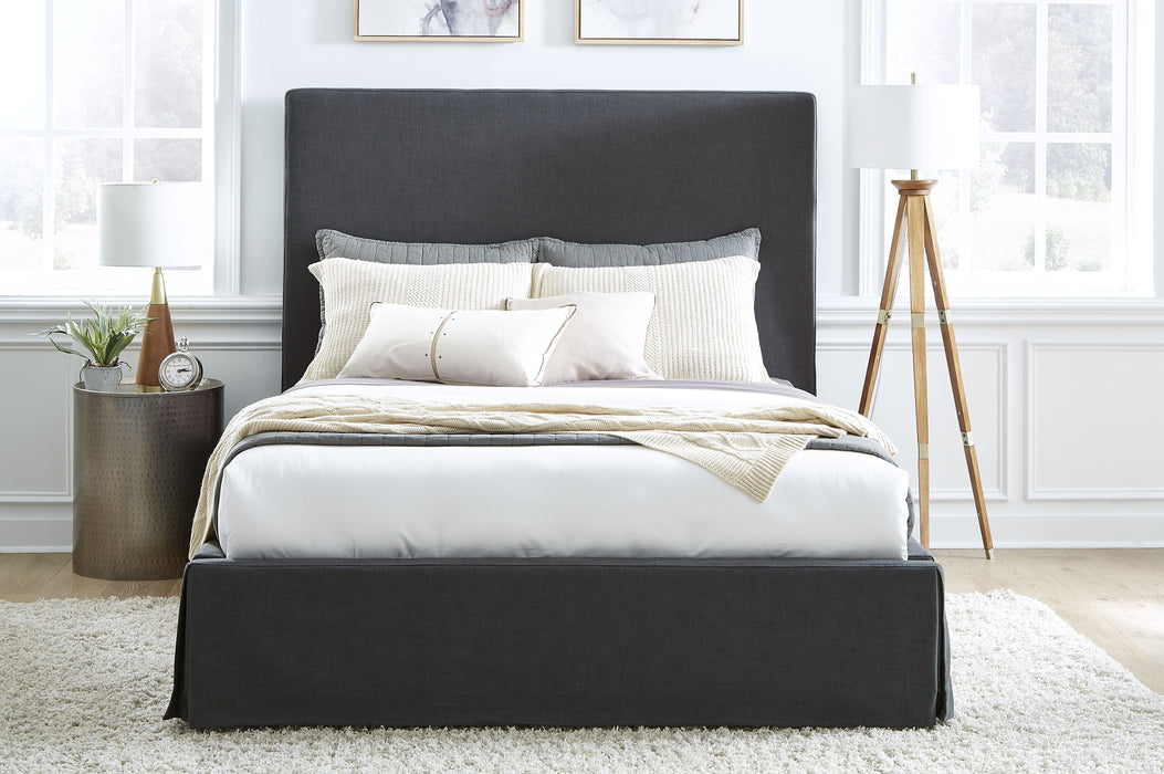 Cheviot QN Stg Bed - Iron