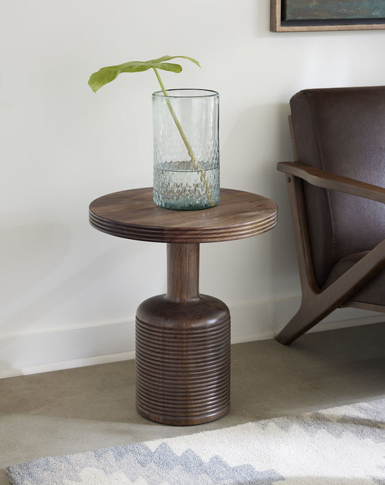 Liyana End Table - Natural Tan